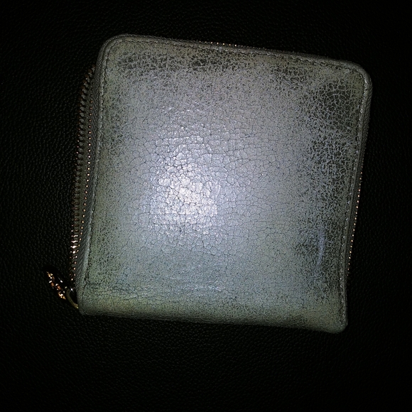 Tory Burch small zip wallet - Picture 12 of 15